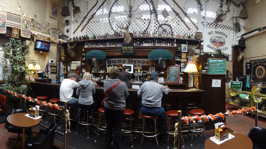 we paid a visit to the tasting room of the Mt. Shasta Brewing Co